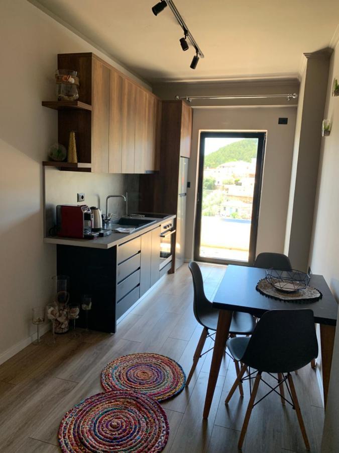 Bluetique Apartments Himara מראה חיצוני תמונה